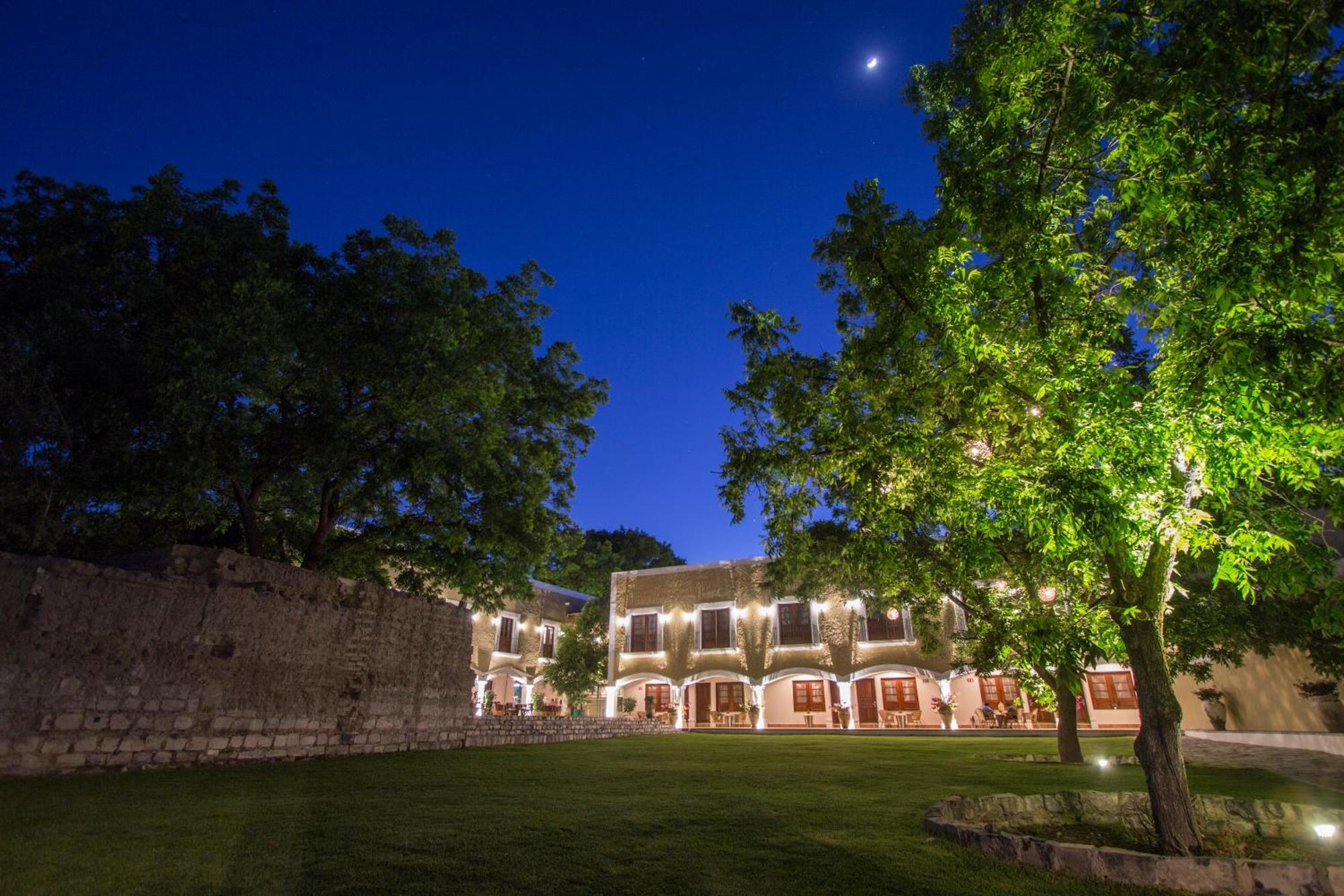 La Casona Del Banco Hotel Boutique Parras de la Fuente Bagian luar foto